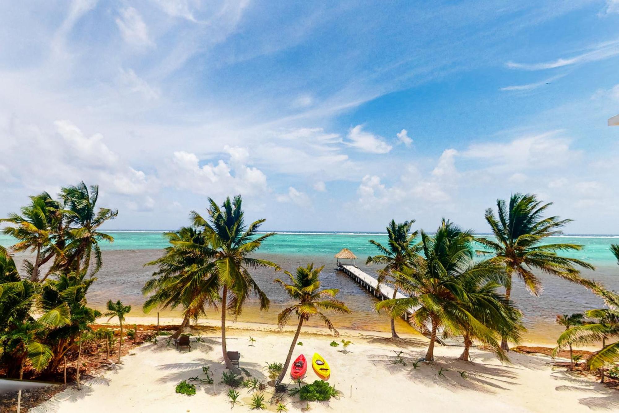 Blue Water Beach Villas San Pedro  Cameră foto
